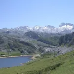 La Rondita, Fuentes, Parres, Asturias * Fuentes (Parres, Asturias)