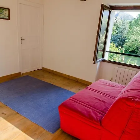 La Rondita, Fuentes, Parres, Asturias Fuentes (Parres, Asturias)