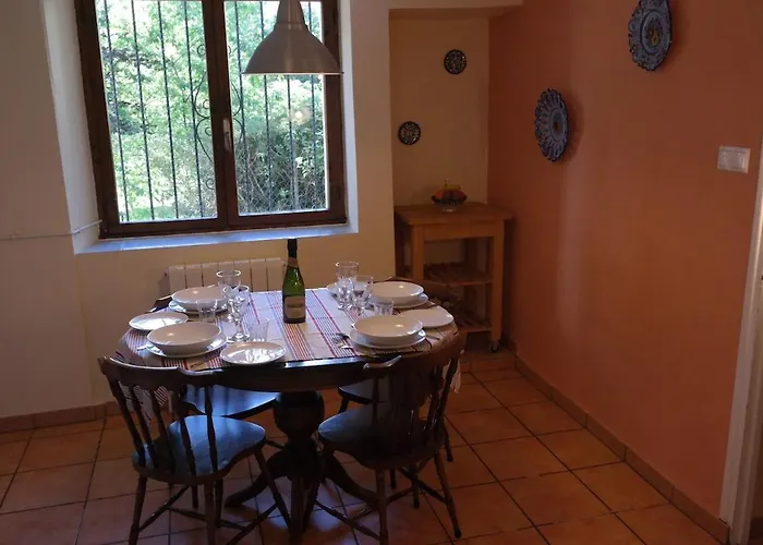 La Rondita, Fuentes, Parres, Asturias Fuentes (Parres, Asturias)